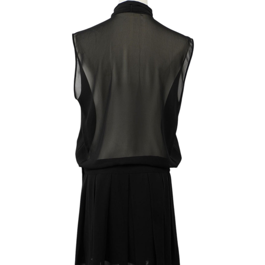 Retro dell'abito Diesel che mostra il pannello posteriore in chiffon nero trasparente effetto see-through.