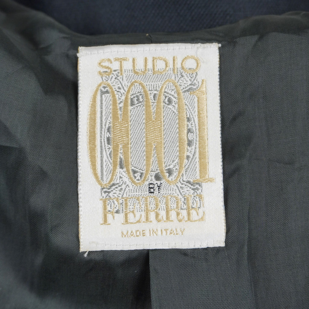 Etichetta interna ricamata originale Studio 0001 by Gianfranco Ferré d'epoca applicata sulla fodera in cupro