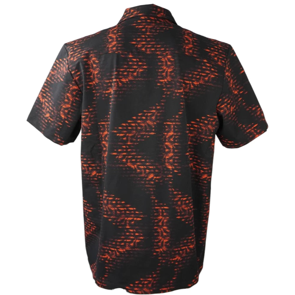 Vista posteriore della camicia Adidas Germany Icon con pattern grafico geometrico e astratto su base nera.