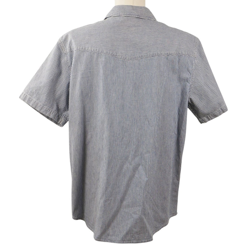 Vista posteriore della camicia a maniche corte Levi's Western taglio ampio taglia L
