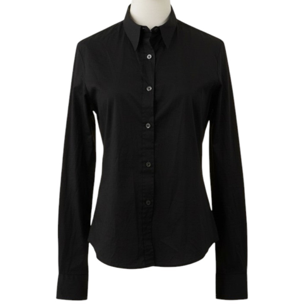Vista frontale completa su manichino di una camicia nera da donna Burberry London in cotone elasticizzato.
