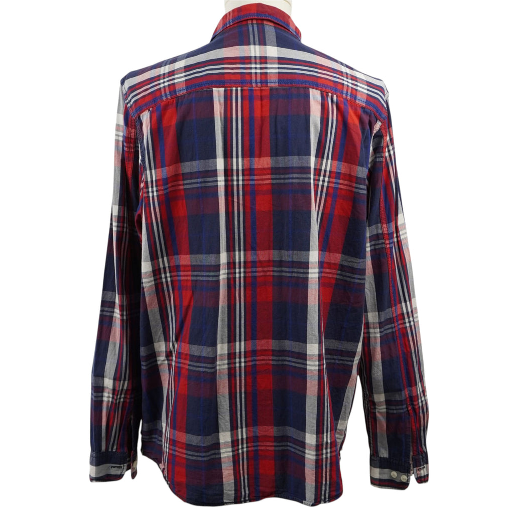 Vista posteriore intera della camicia vintage Lee a quadri regular fit.