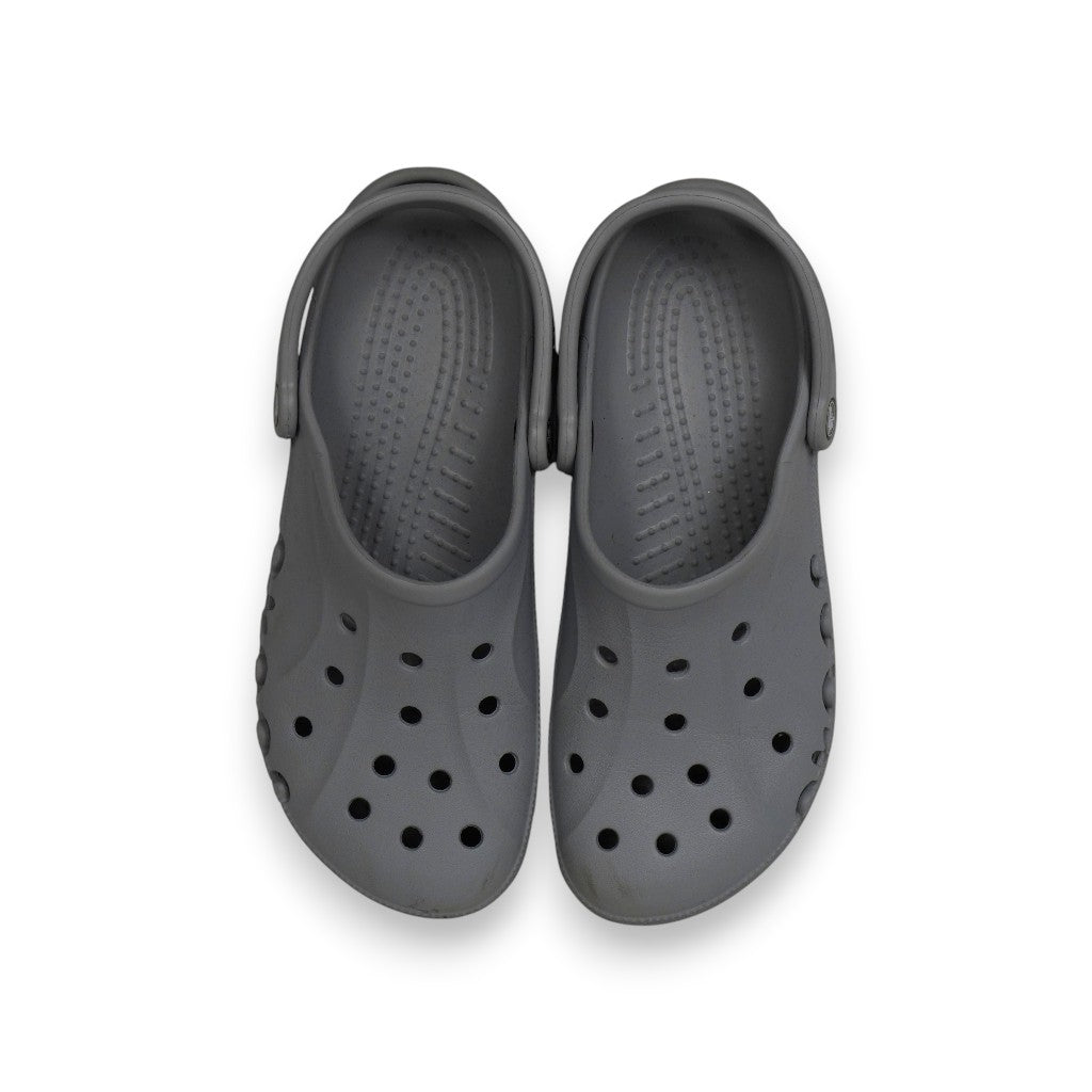 Vista dall'alto dell'interno dei sabot Crocs Baya Clog, che mostra lo stato del plantare ergonomico e i rilievi massaggianti.