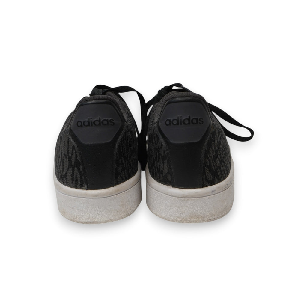Scarpe sportive Adidas Neo Cloudfoam Advantage nere e grigie vista posteriore dei talloni