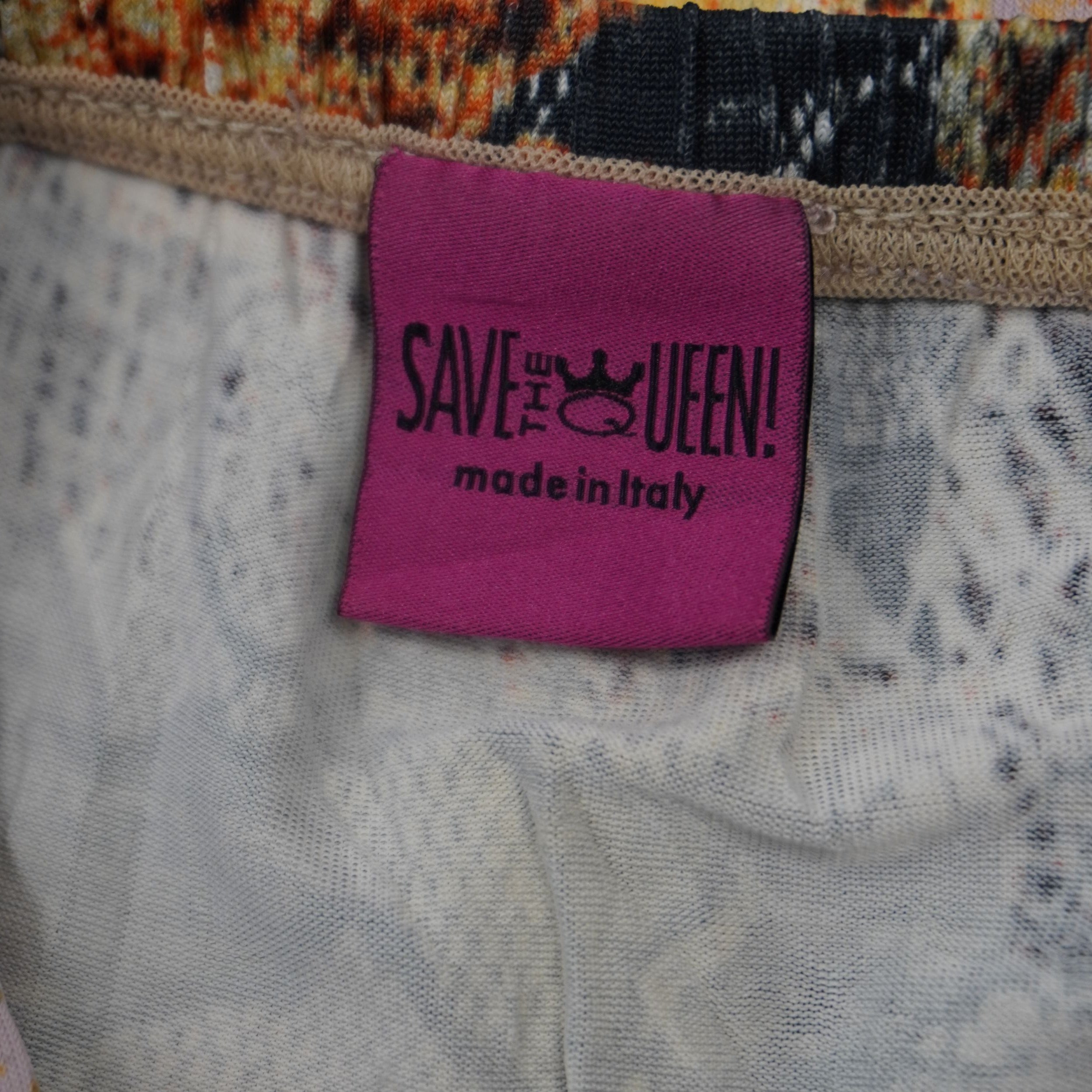 Abito Save The Queen! vintage con stampa astratta e pizzo grigio.