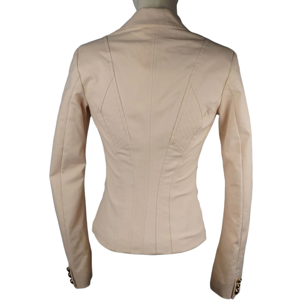 Retro del blazer avvitato rosa cipria Celyn b., mostra le cuciture sagomate e le sezioni con micro-impunture a corsetto.