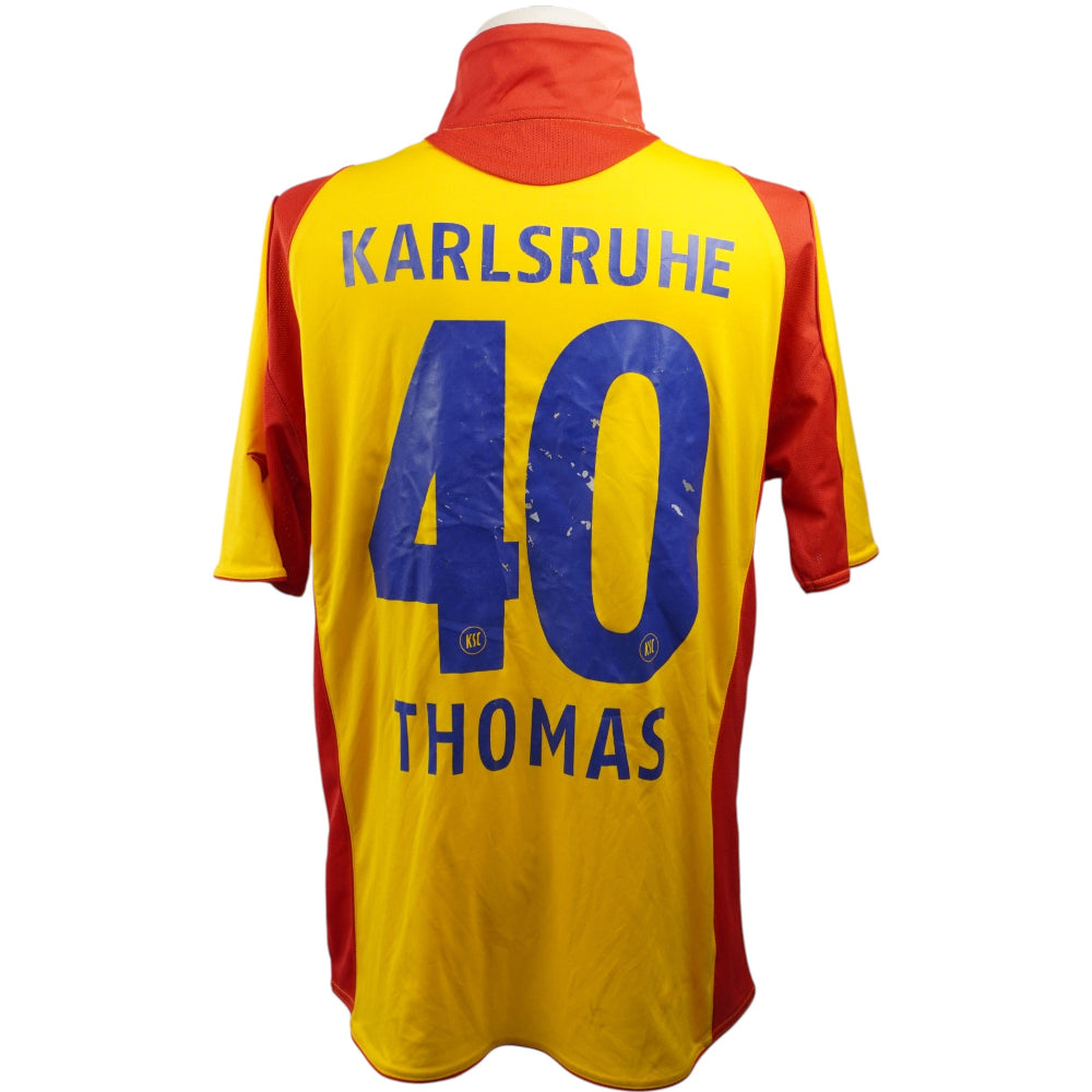 Retro della terza divisa Karlsruher SC con personalizzazione blu numero 40 e nome Thomas.