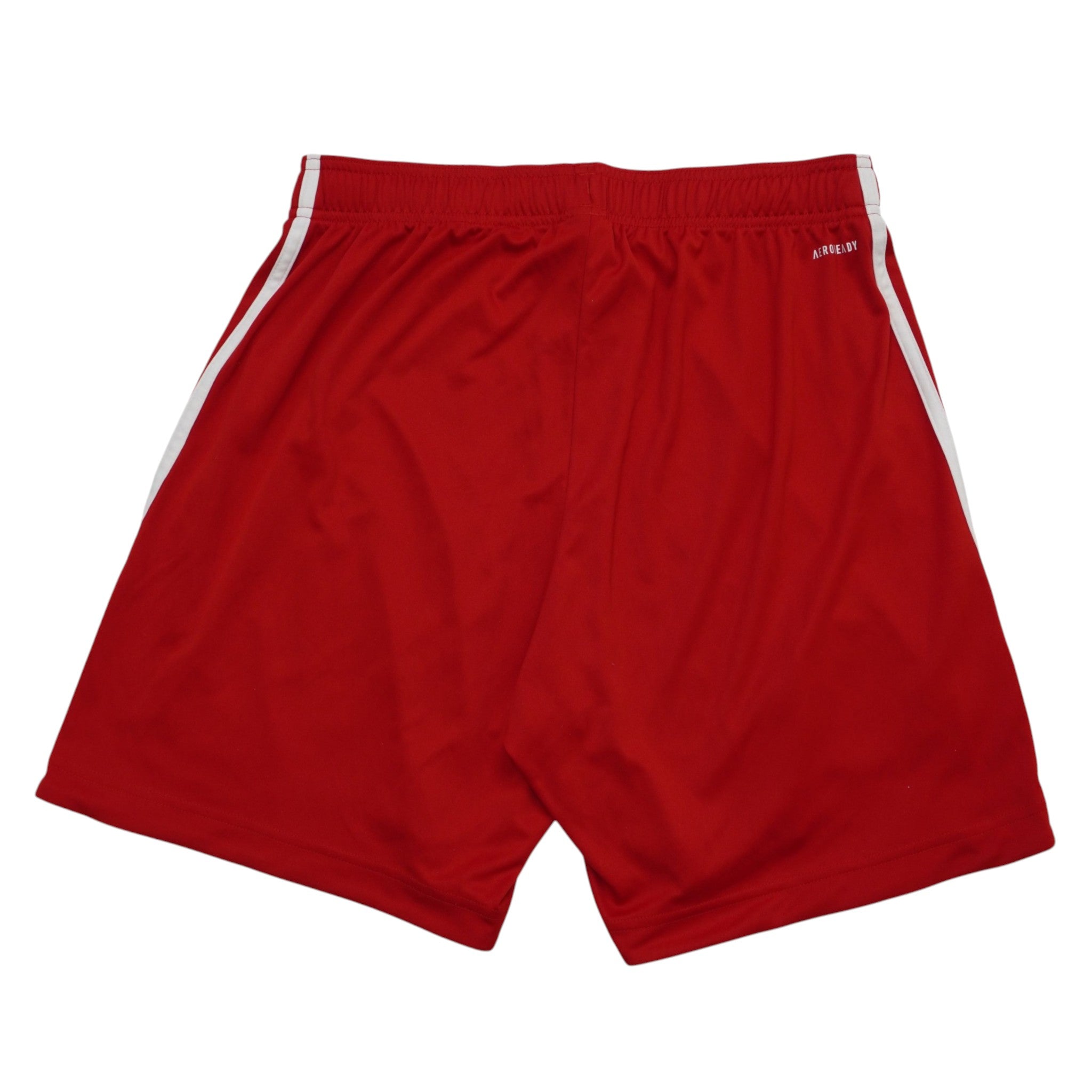 Vista posteriore degli shorts adidas del Bayern Monaco, design sportivo con vita elasticizzata e tessuto tecnico.