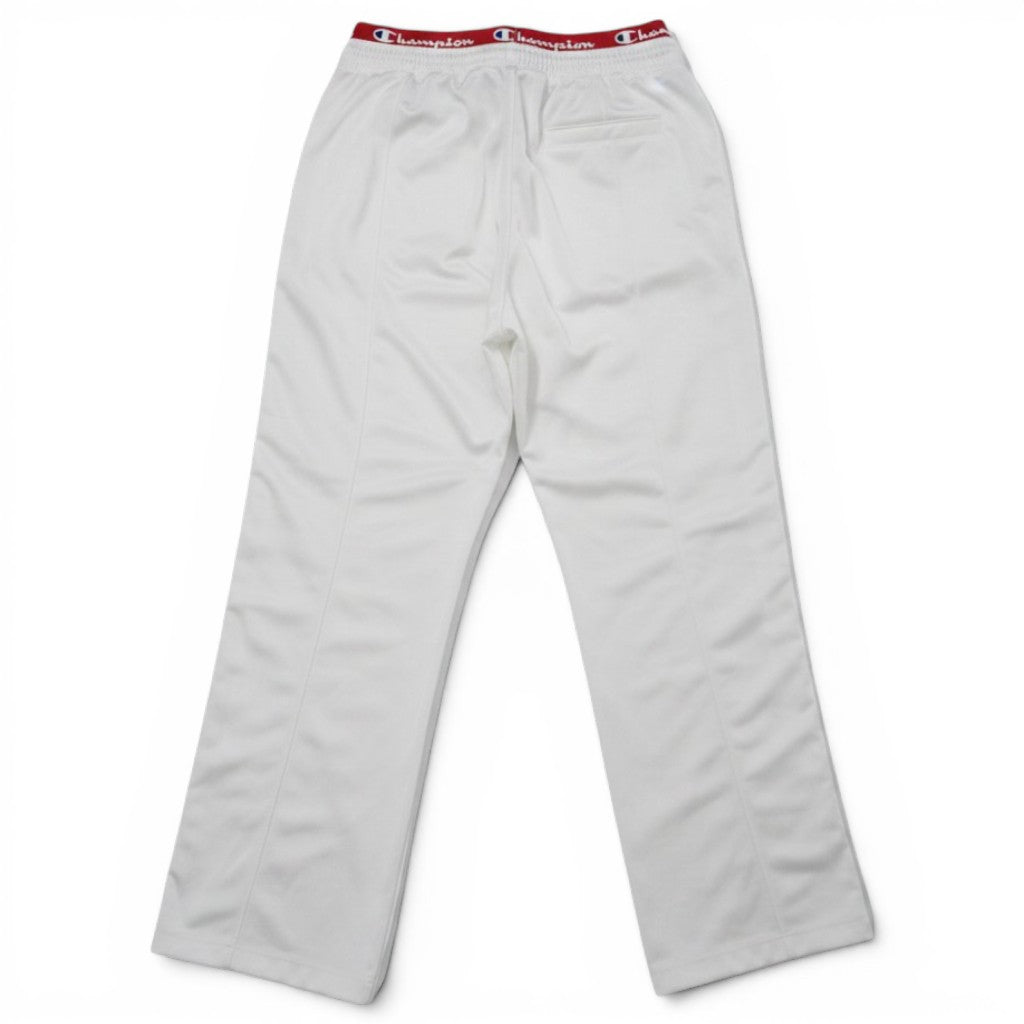 Vista posteriore dei pantaloni Champion bianchi, evidenziando il design pulito e la vestibilità XL.